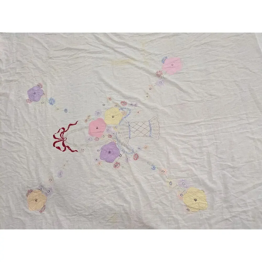 Tablecloth Hand Embroidered‎ Linen Mexican White Colorful Flower Vase Design